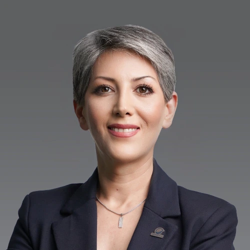 Image of Mahnaz Bayat