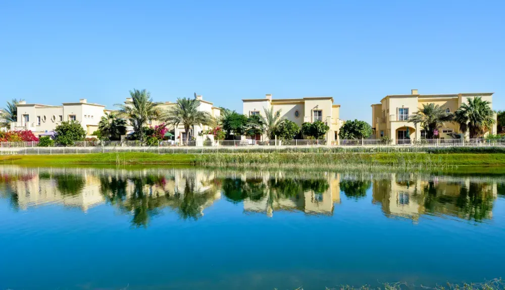 <p class="ql-align-right ql-direction-rtl">اسپرینگز</p>