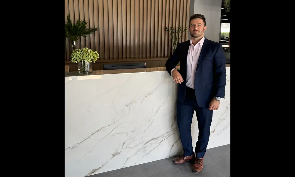 Dubai property market dips but homes keep on selling