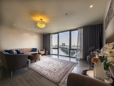 Huge Living Room | Full Creek  View | Upgraded