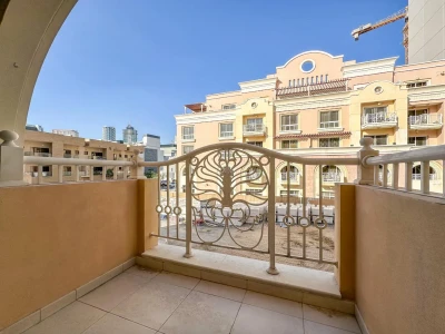 Well Maintained | Prime location| Flexible Payment