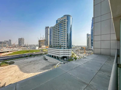 Largest Layout | Open Views | Motivated | Bright