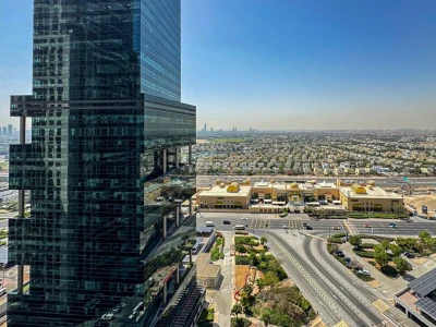 Direct Pool  Access | High Floor | Fully Furnished