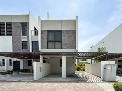 Prime Location | Spaciosu Layout | High ROI