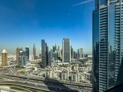 Furnished | 8 Parking | Sea view | Negotiable