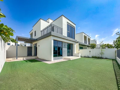 Type 2E | Prime location | Next to community park