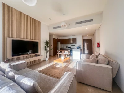 Fully Furnished | Spacious and Bright | Next Opera