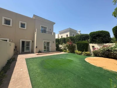 Largest plot | Corner unit  Villa | Park view