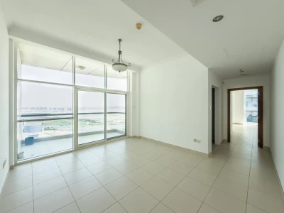 Prime location | Closed kitchen | Spacious 1 BR 